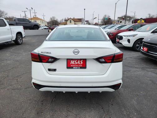 2025 Nissan Altima 2.5 SV