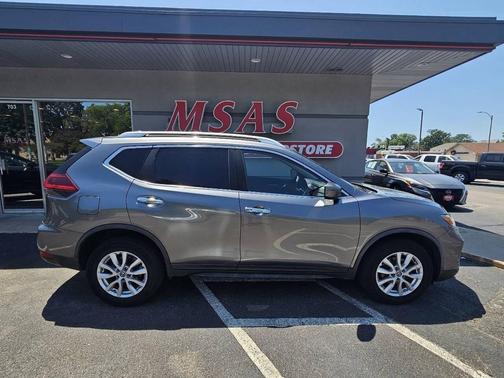 Magnetic Black Pearl 2020 Nissan Rogue SV