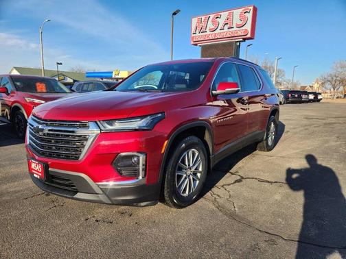 2023 Chevrolet Traverse LT Cloth