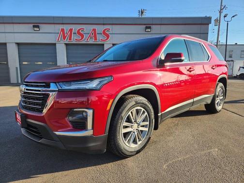 2023 Chevrolet Traverse LT Cloth