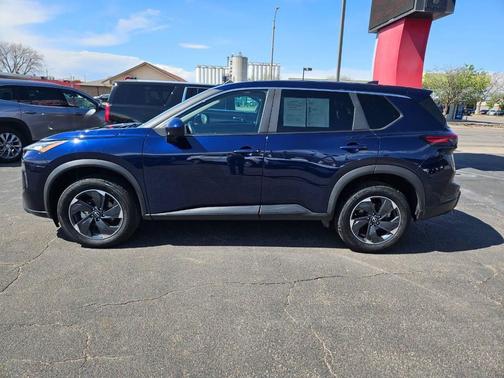 2025 Nissan Rogue SV