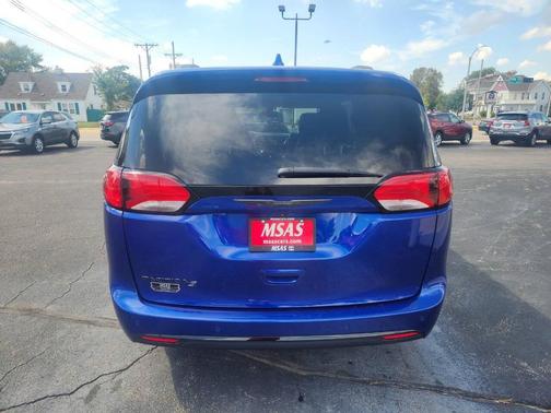 2019 Chrysler Pacifica Touring L