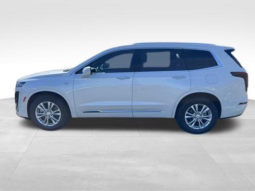 2025 Cadillac XT6 Luxury FWD