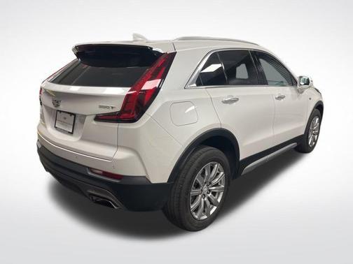 2020 Cadillac XT4 Premium Luxury