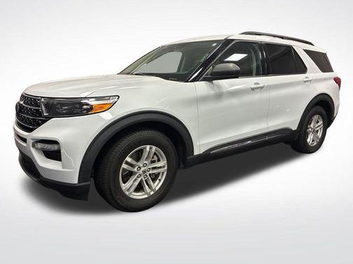 Oxford White 2020 Ford Explorer XLT
