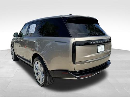 2023 Land Rover Range Rover P400 SE