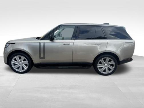 2023 Land Rover Range Rover P400 SE