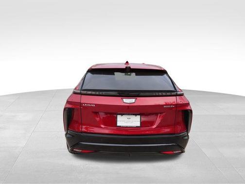 2025 Cadillac LYRIQ Sport