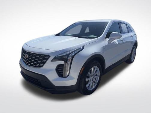 2022 Cadillac XT4 Luxury