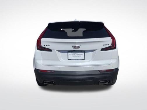 2022 Cadillac XT4 Luxury