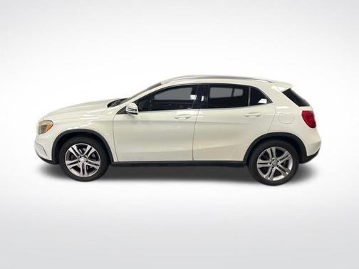 2015 Mercedes-Benz GLA-Class 4MATIC