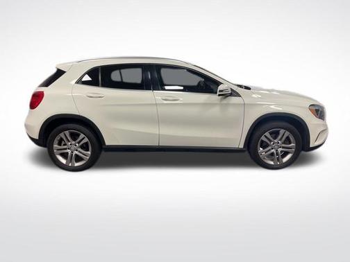 2015 Mercedes-Benz GLA-Class 4MATIC
