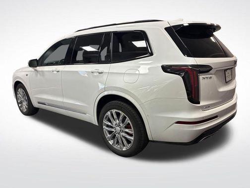 Crystal White Tricoat 2023 Cadillac XT6 Sport AWD