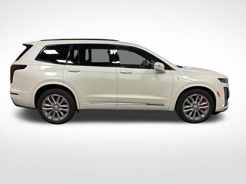 Crystal White Tricoat 2023 Cadillac XT6 Sport AWD