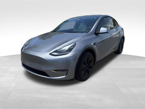 2025 Tesla Model Y Long Range Dual Motor All-Wheel Drive