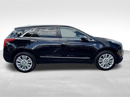 2018 Cadillac XT5 Premium Luxury