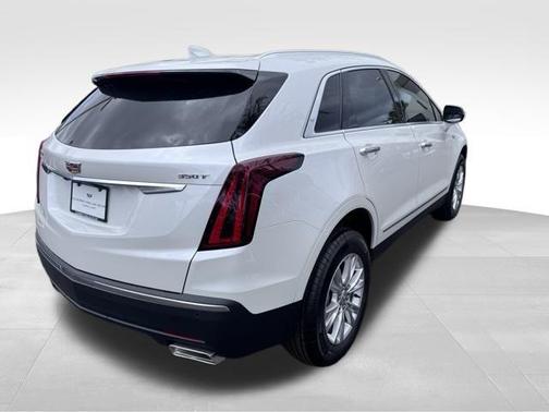 2025 Cadillac XT5 Luxury