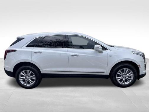 2025 Cadillac XT5 Luxury