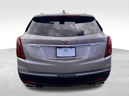 2022 Cadillac XT5 Luxury
