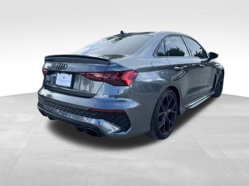 2024 Audi RS 3 TFSI quattro S tronic