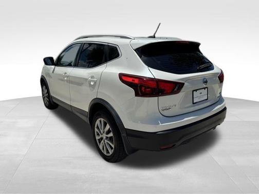 2017 Nissan Rogue Sport SV