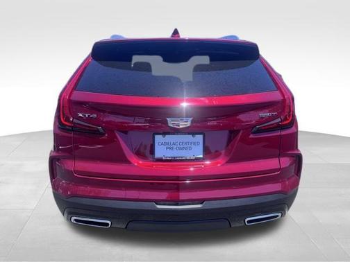 2025 Cadillac XT4 Premium Luxury