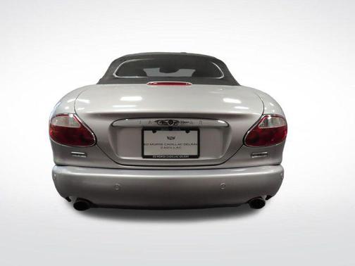 Platinum 2005 Jaguar XK8