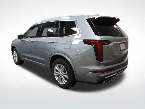 Argent Silver Metallic 2024 Cadillac XT6 Luxury FWD