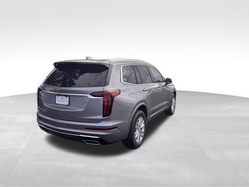 2025 Cadillac XT6 Luxury FWD