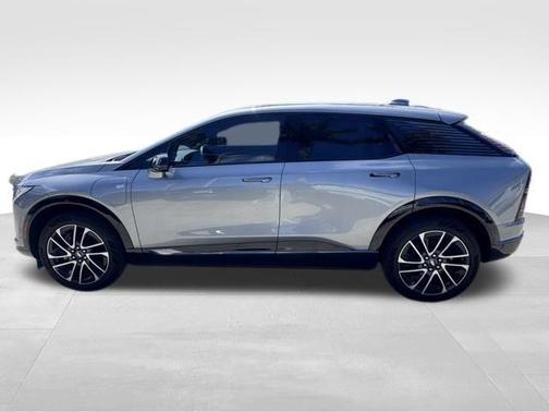 2025 Cadillac OPTIQ Sport