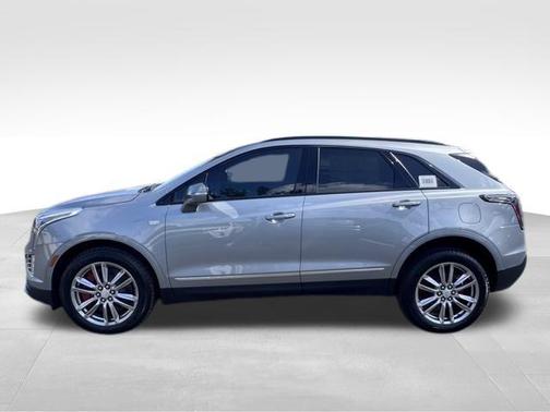 2025 Cadillac XT5 Sport