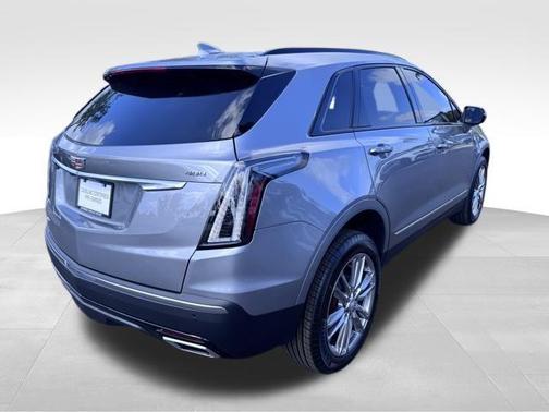 2025 Cadillac XT5 Sport