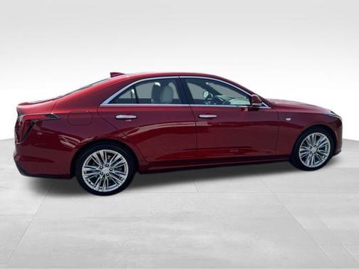 2022 Cadillac CT4 Premium Luxury