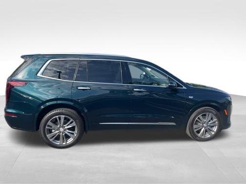 2025 Cadillac XT6 Premium Luxury AWD