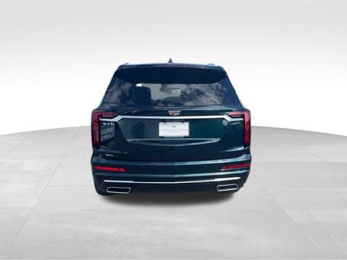 2025 Cadillac XT6 Premium Luxury AWD