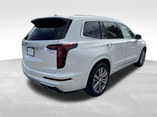 2023 Cadillac XT6 Premium Luxury FWD