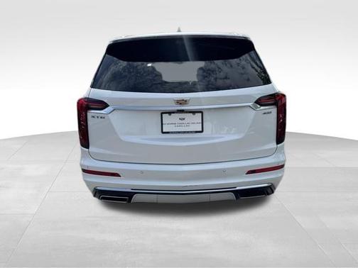 2023 Cadillac XT6 Premium Luxury FWD