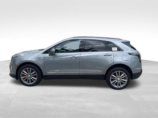 2025 Cadillac XT5 Sport