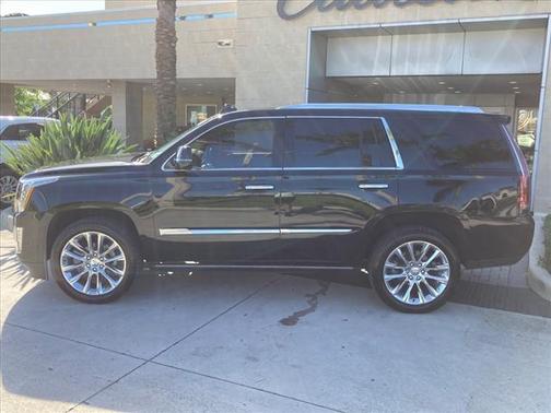 2018 Cadillac Escalade Premium Luxury