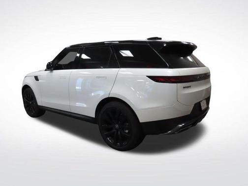 White 2025 Land Rover Range Rover Sport SE