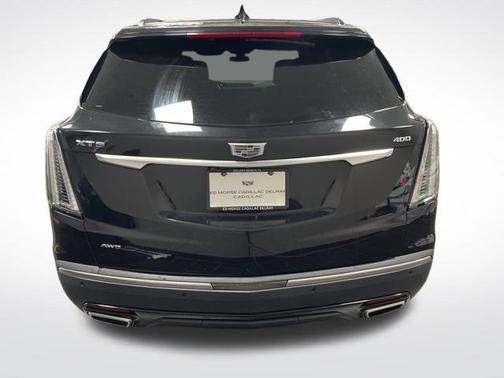 2021 Cadillac XT5 Sport