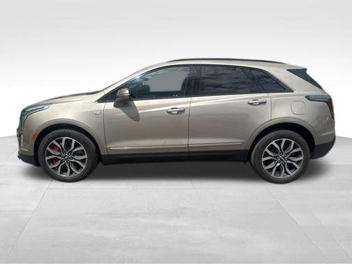 2023 Cadillac XT5 Sport