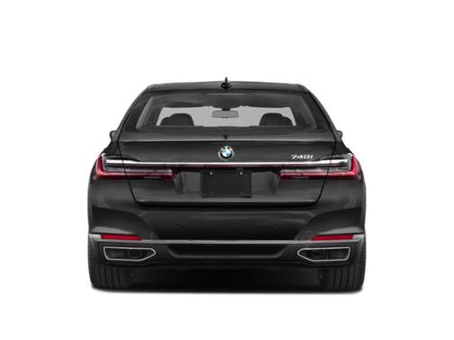 Carbon Black Metallic 2021 BMW 740 740i