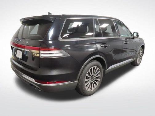 Infinite Black Metallic 2020 Lincoln Aviator Reserve AWD
