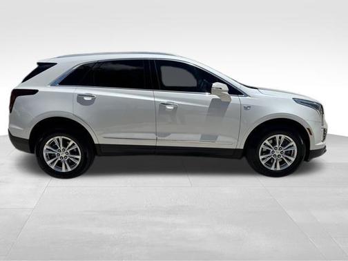 2022 Cadillac XT5 Luxury