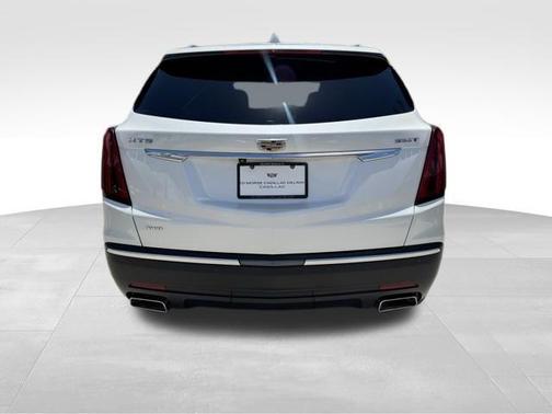 2022 Cadillac XT5 Luxury