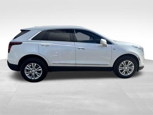 2022 Cadillac XT5 Luxury