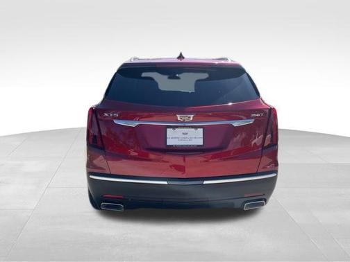 2025 Cadillac XT5 Luxury
