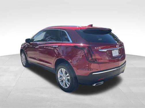 2025 Cadillac XT5 Luxury
