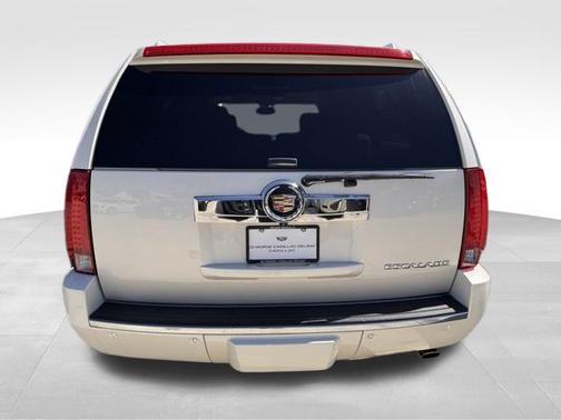 2013 Cadillac Escalade ESV Luxury